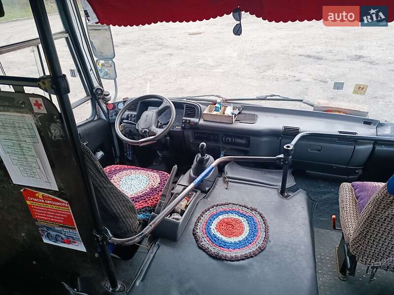 Приміський автобус Богдан А-092 2004 в Києві