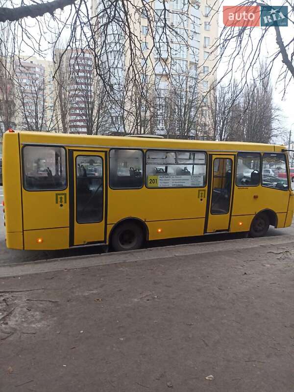 Міський автобус Богдан А-092 2008 в Києві