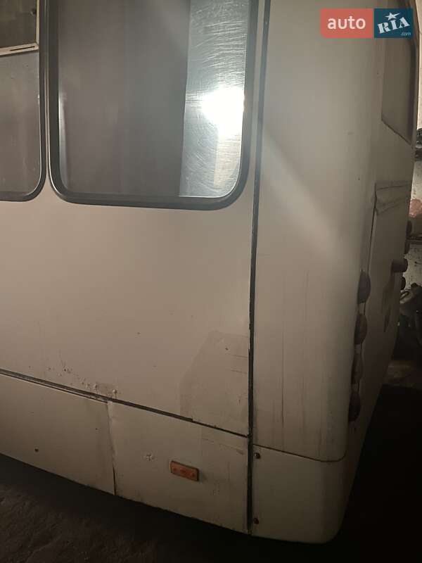 Пригородный автобус Богдан A-401 2006 в Коломые фото 3 Пригородный автобус Богдан A-401 2006 в Коломые