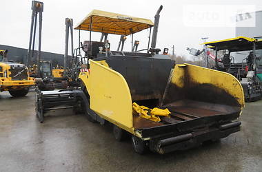 Асфальтоукладчик Bomag BF 2010 в Ирпене