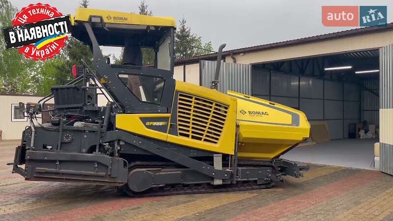 Асфальтоукладчик Bomag BF 2014 в 