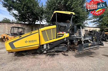 Асфальтоукладчик Bomag BF 2021 в Киеве