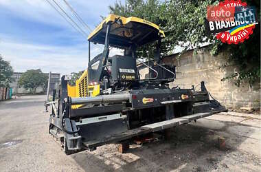 Асфальтоукладчик Bomag BF 2021 в 