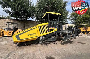 Асфальтоукладчик Bomag BF 2021 в 