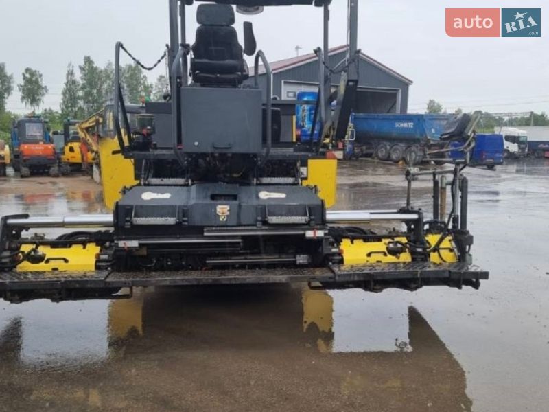 Асфальтоукладчик Bomag BF 2015 в Одессе