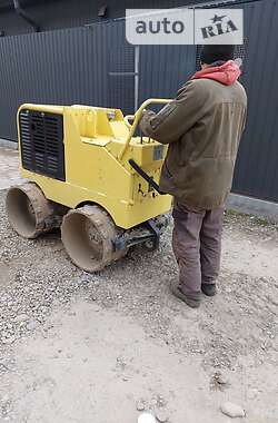 Каток грунтовый Bomag BM 2002 в 