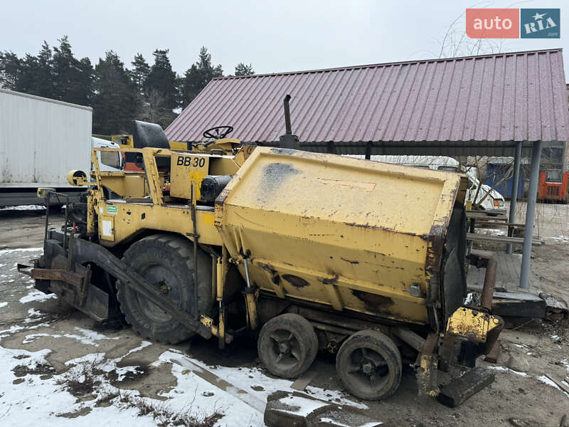 Асфальтоукладчик Bomag BM 1999 в Полтаві