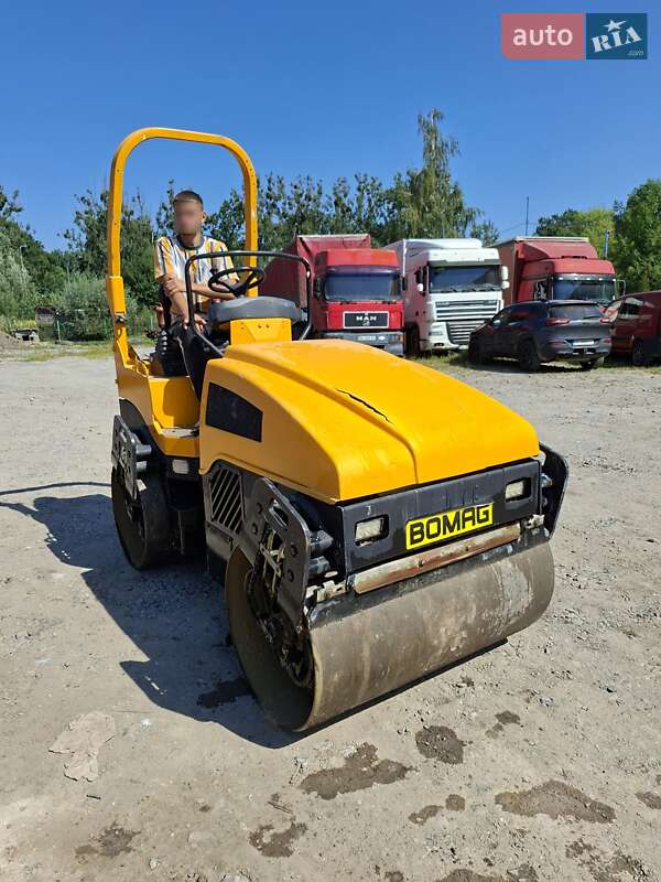 Дорожный каток Bomag BW 120AD-4 Roller 2008 в Львове