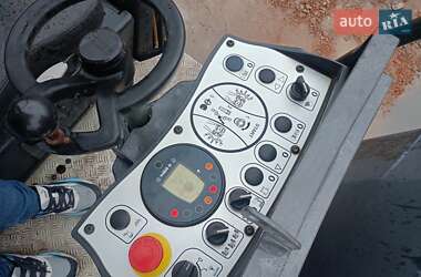 Дорожній каток Bomag BW-120AD 2015 в Львові