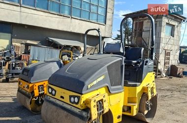 Дорожній каток Bomag BW-120AD 2015 в Львові
