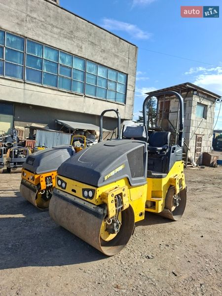 Дорожній каток Bomag BW-120AD 2015 в Львові