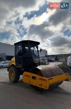 Каток грунтовый Bomag BW 2003 в 