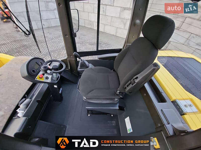 Каток грунтовый Bomag BW 2025 в Киеве