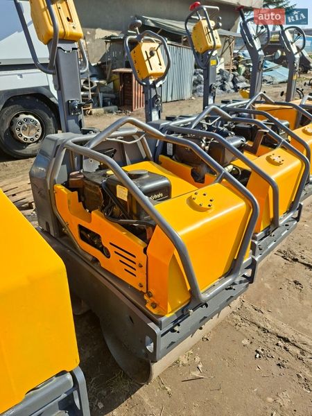 Дорожный каток Bomag BW 2019 в Львове