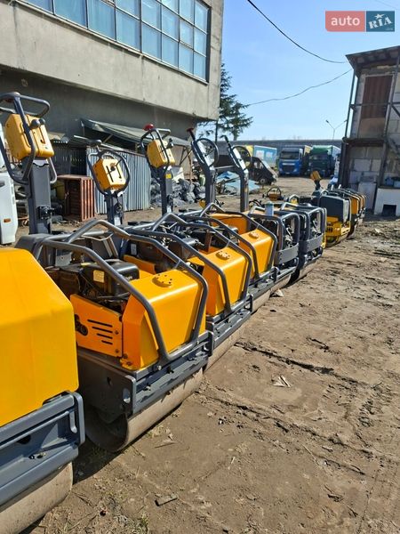 Дорожный каток Bomag BW 2019 в Львове