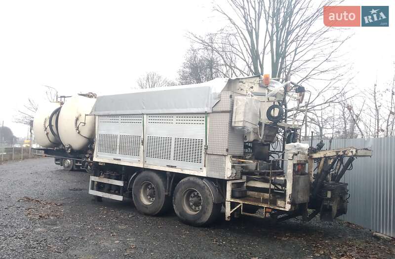 Асфальтоукладчик Breining Shy-12.839 2001 в Луцке