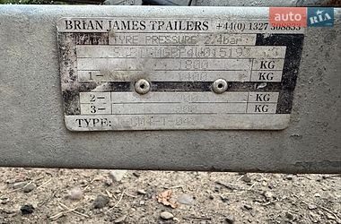 Лафет Brian James A-Max 2004 в Мукачево