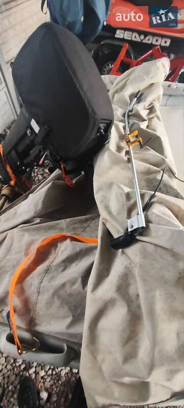 Лодка BRIG F360 2008 в Кривом Роге