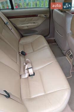 Седан Brilliance BS6 2007 в 