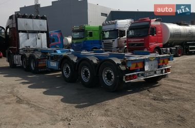 Контейнеровоз напівпричіп Broshuis UCC 2008 в Кам'янському