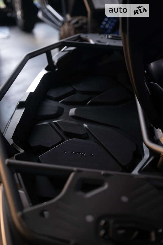 Квадроцикл утилитарный BRP 700 2024 в Киеве фото 11 Квадроцикл утилитарный BRP 700 2024 в Киеве