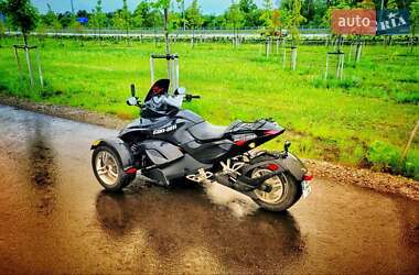 Трицикл BRP Can Am 2012 в 