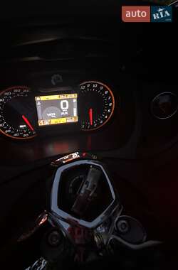 Трайк BRP Can Am 2012 в Киеве