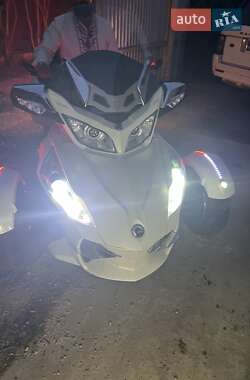 Трайк BRP Can Am 2012 в 