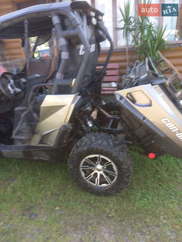 Мотовездеход BRP Commander 2011 в Ивано-Франковске