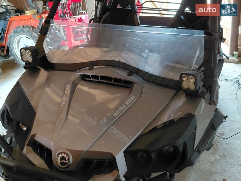 Мотовездеход BRP Commander 2011 в Ивано-Франковске фото 4 Мотовездеход BRP Commander 2011 в Ивано-Франковске