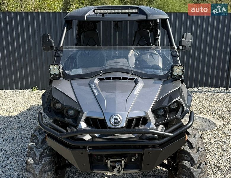 Мотовсюдиход BRP Commander 2012 в Ворохті