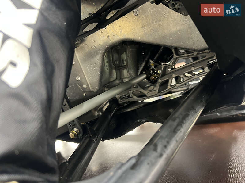 Утилитарные снегоходы BRP Expedition 2014 в Житомире