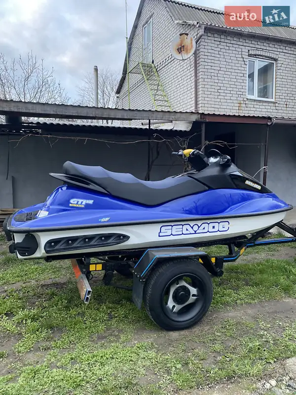 Гідроцикл туристичний BRP GTI 2009 в 