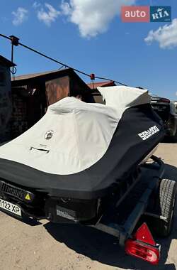 Гидроцикл туристический BRP GTR 2014 в 