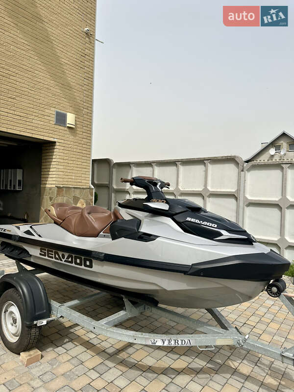 Гідроцикл туристичний BRP GTX 2019 в Дніпрі