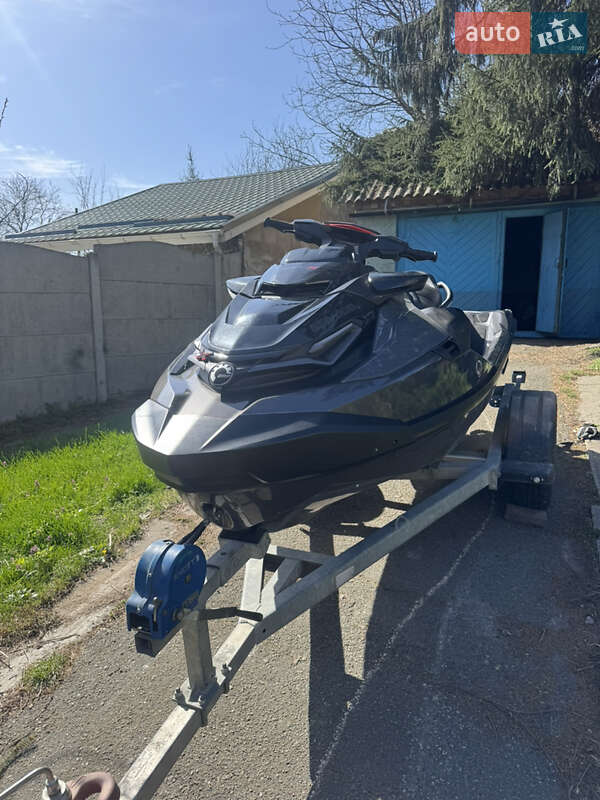 Гидроцикл спортивный BRP GTX 2022 в 