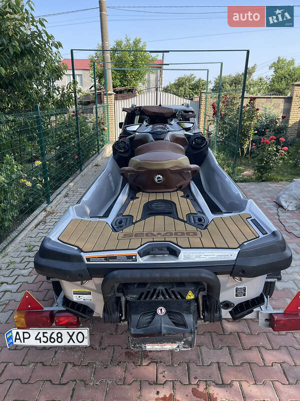 Гидроцикл туристический BRP GTX 2018 в Запорожье фото 3 Гидроцикл туристический BRP GTX 2018 в Запорожье