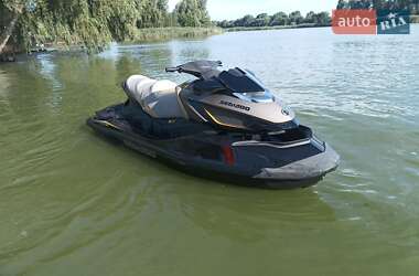Гидроцикл туристический BRP GTX 2017 в 