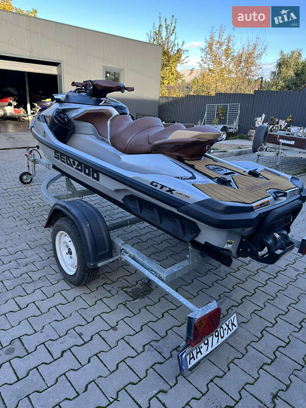 Гідроцикл туристичний BRP GTX 2019 в Вишгороді