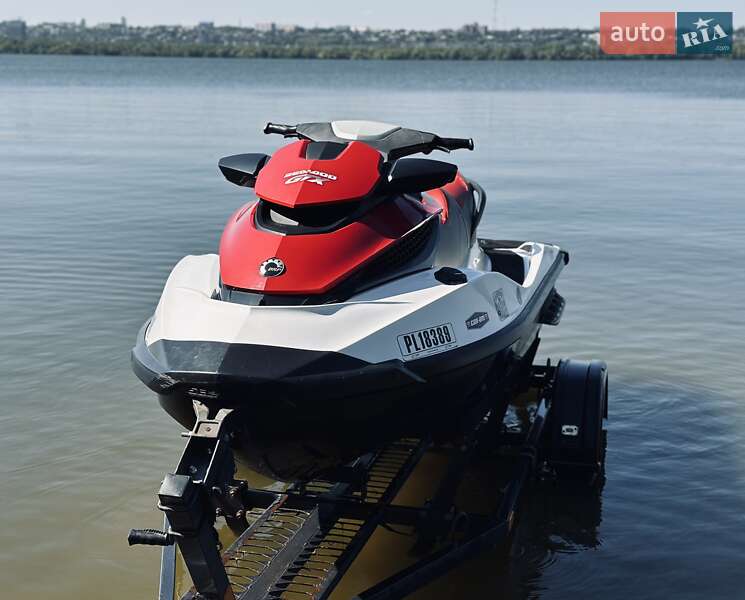 Гидроцикл туристический BRP GTX 2011 в Днепре