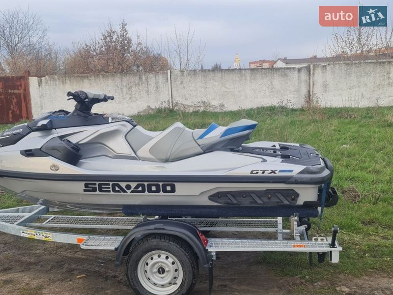 Гидроцикл туристический BRP GTX 2021 в Лебедине фото 3 Гидроцикл туристический BRP GTX 2021 в Лебедине