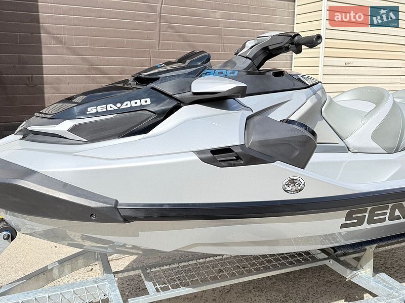 Гидроцикл туристический BRP GTX 2022 в Лебедине