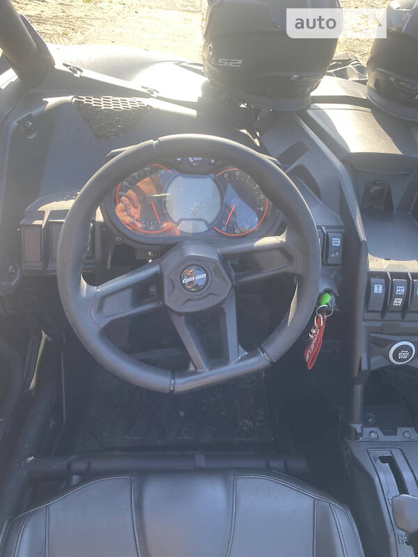 Квадроцикл спортивный BRP Maverick X3 2017 в Киеве