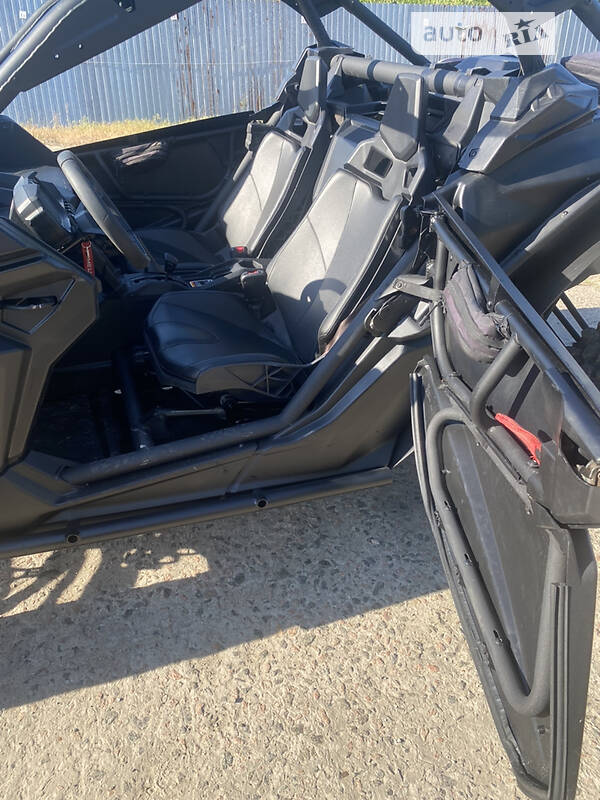 Квадроцикл спортивный BRP Maverick X3 2017 в Киеве