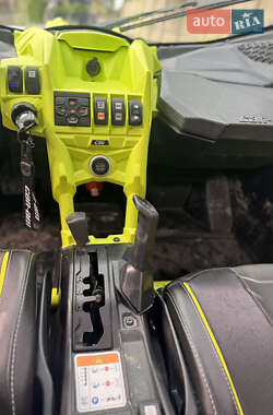 Квадроцикл  утилитарный BRP Maverick X3 2020 в 