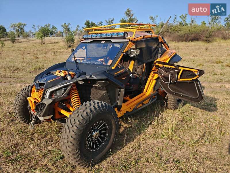 Квадроцикл  утилитарный BRP Maverick X3 2020 в Запорожье