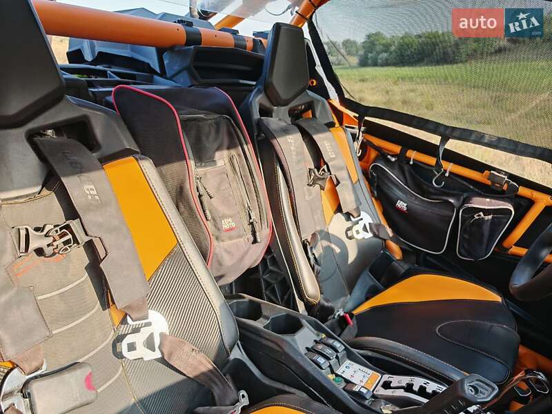 Квадроцикл  утилитарный BRP Maverick X3 2020 в Запорожье