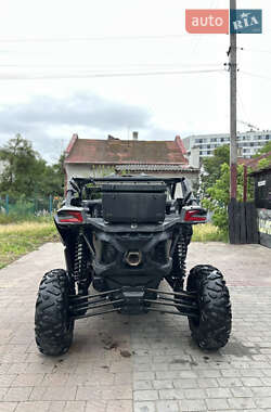 Вантажні моторолери, мотоцикли, скутери, мопеди BRP Maverick X3 2017 в 