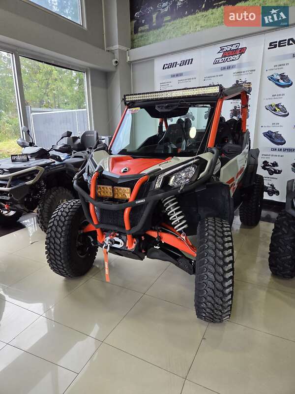 Мотовездеход BRP Maverick 2021 в Львове