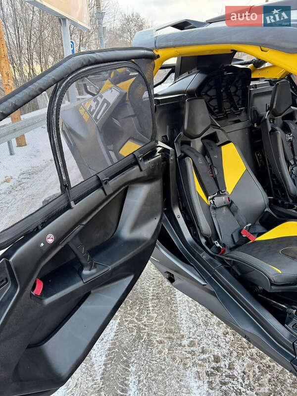 Мотовсюдиход BRP Maverick 2024 в Дніпрі